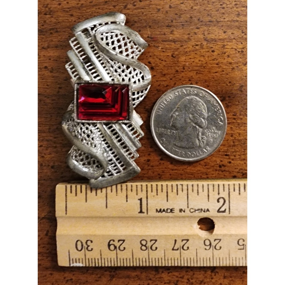 Vintage Little Nemo LN Brooch Art Deco Red Glass Filigree Silver Tone 1930s - Picture 15 of 15